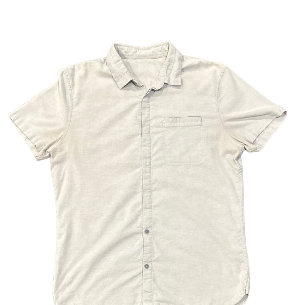 Large Lululemon Men's Short Sleeve Button-up